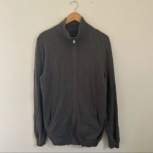 GAP Men’s Zip Sweater